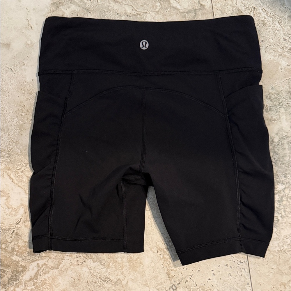 lululemon athletica  6” rise Black Bike Shorts 8” deep pockets